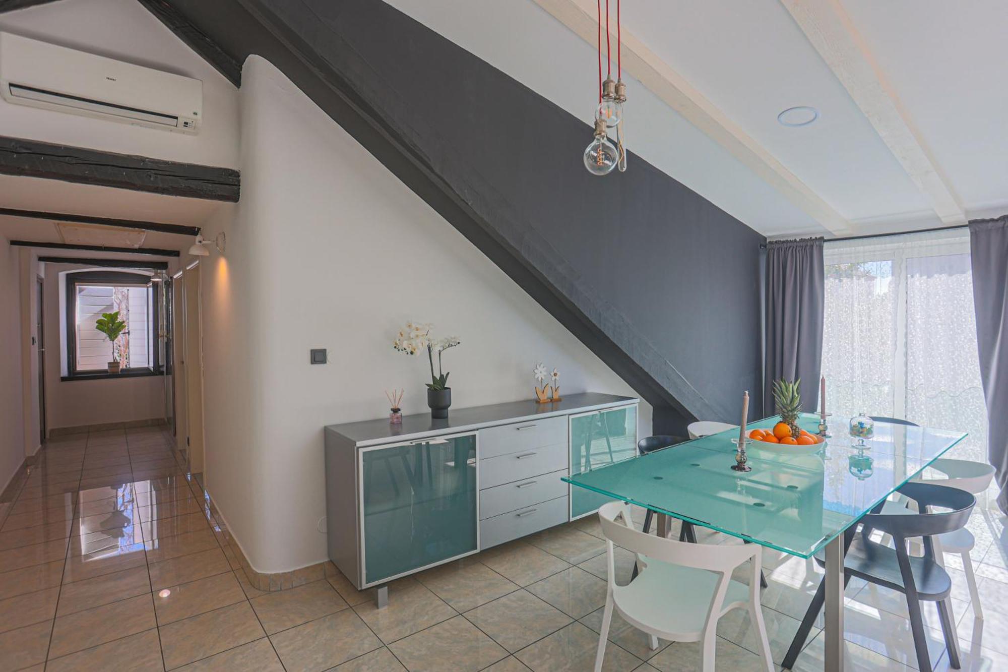 Luxattic Apartment Split Exterior photo